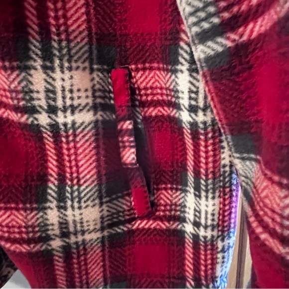 Soho Threads Shacket - Picture 5 of 12